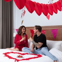 Guirlande papier Cœur 4 m pas cher | Décoration romantique