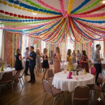 Guirlande Zinnia 4 m Rouge – Décoration Festive - 03201RG - Guirlandes en Papier